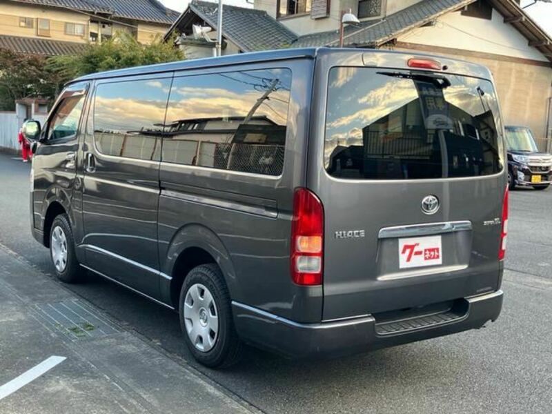 HIACE VAN-6