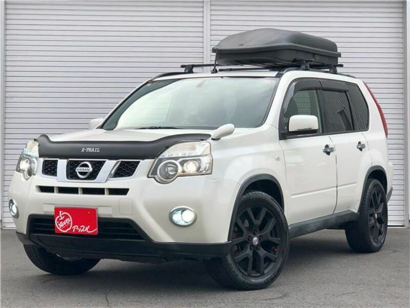 NISSAN　X-TRAIL