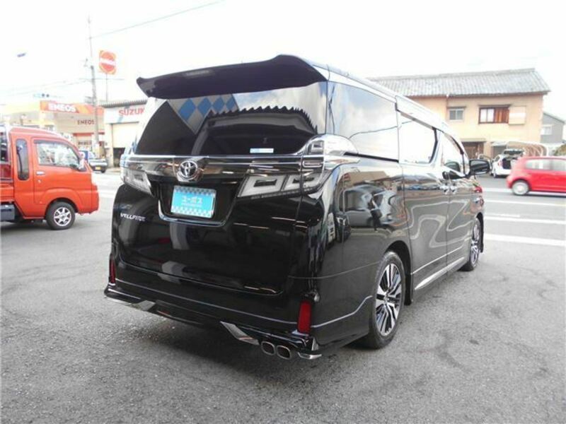 VELLFIRE-4