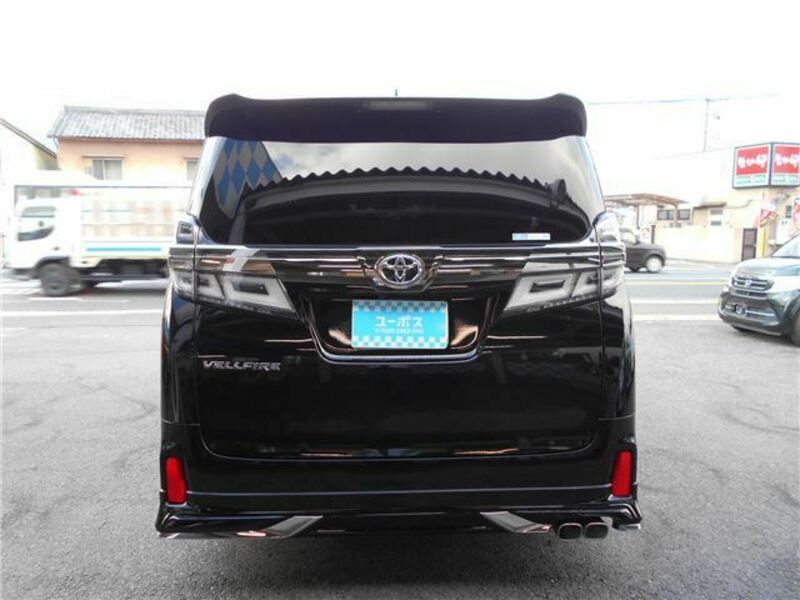 VELLFIRE-5