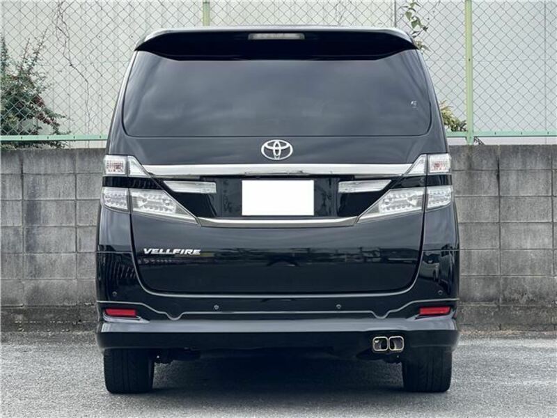 VELLFIRE-46