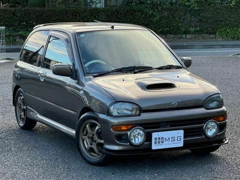 SUBARU　VIVIO