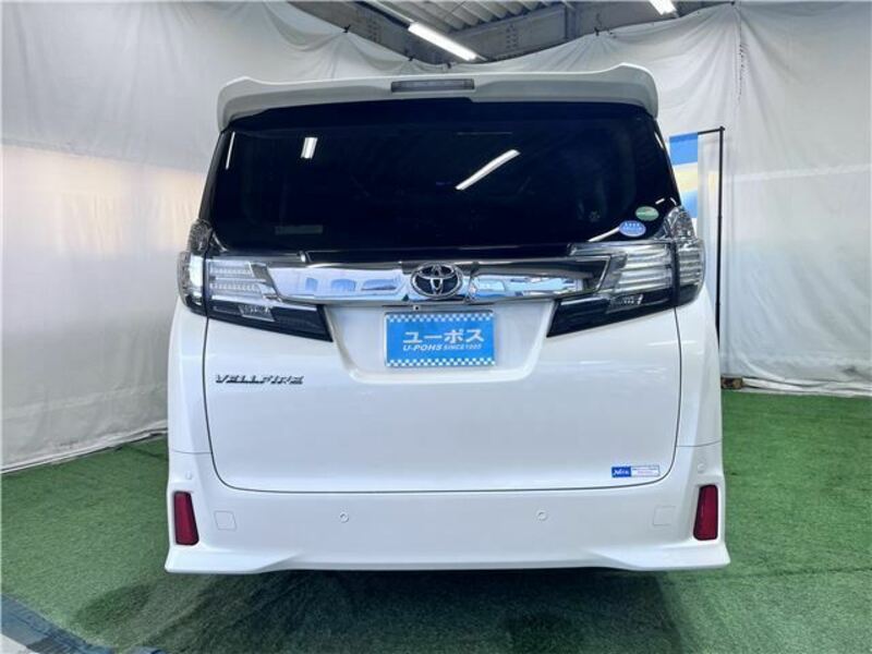 VELLFIRE-10