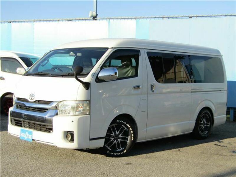 HIACE VAN-3