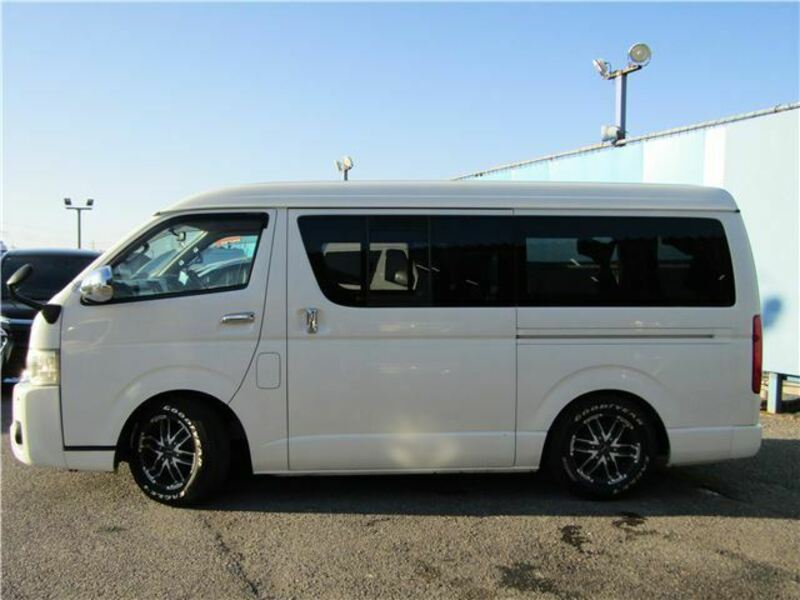 HIACE VAN-12