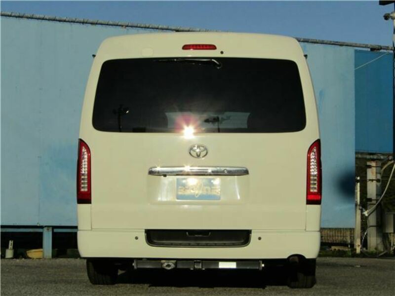 HIACE VAN-42