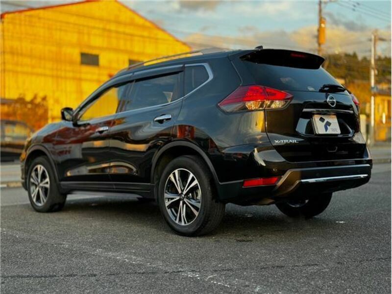 X-TRAIL-20