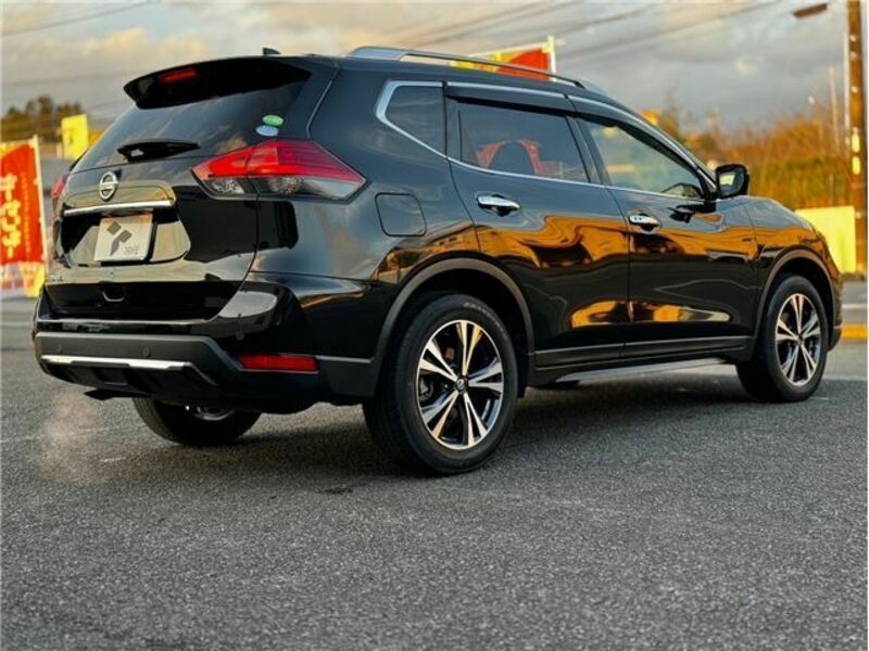 X-TRAIL-22