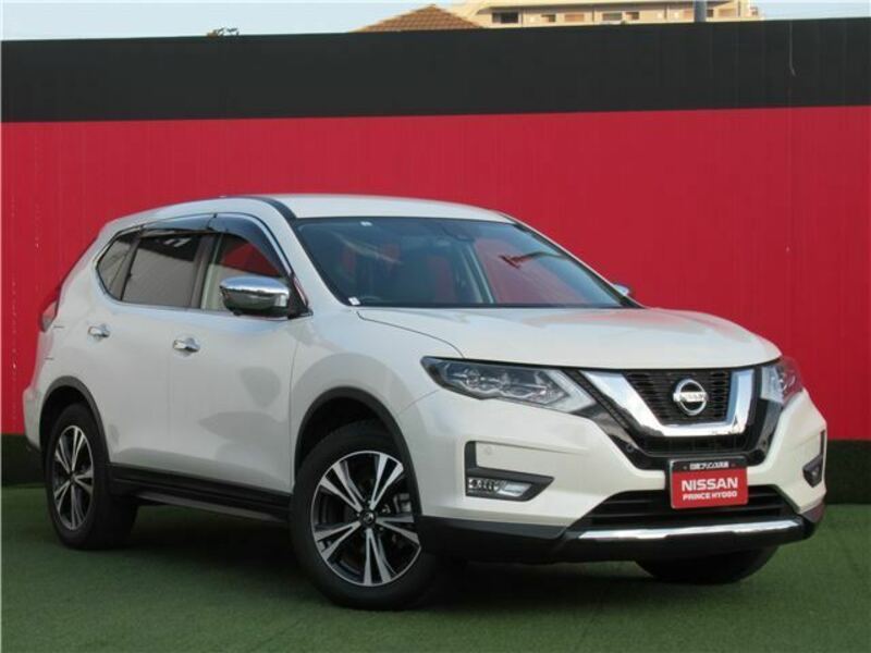 NISSAN　X-TRAIL