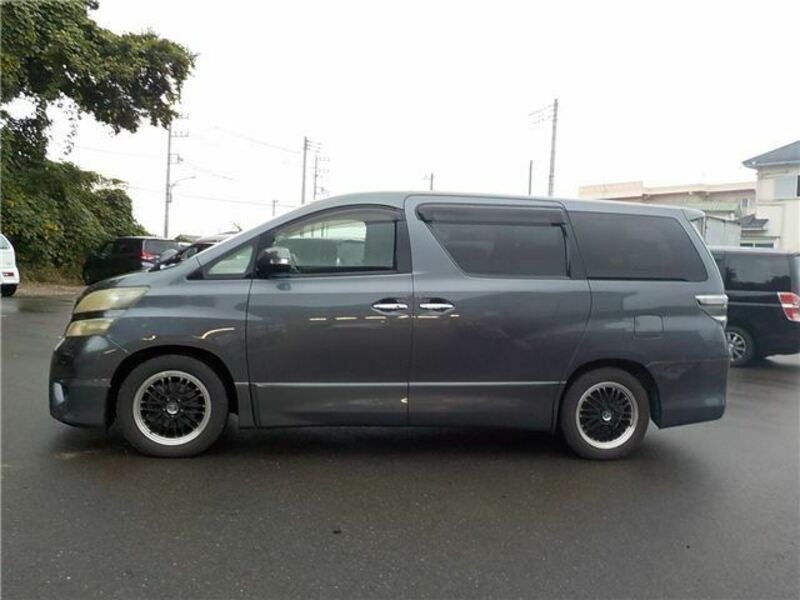 VELLFIRE-6