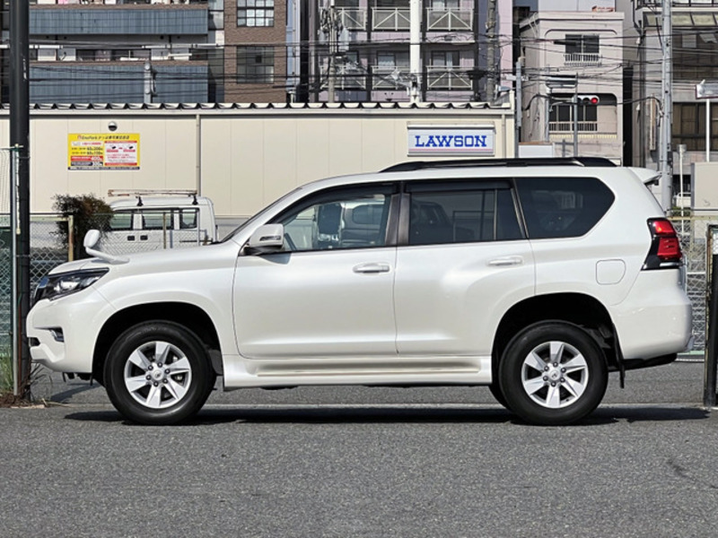 LAND CRUISER PRADO-7