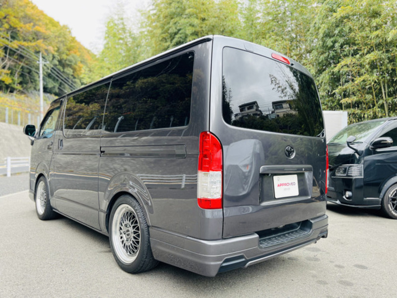 HIACE VAN-4