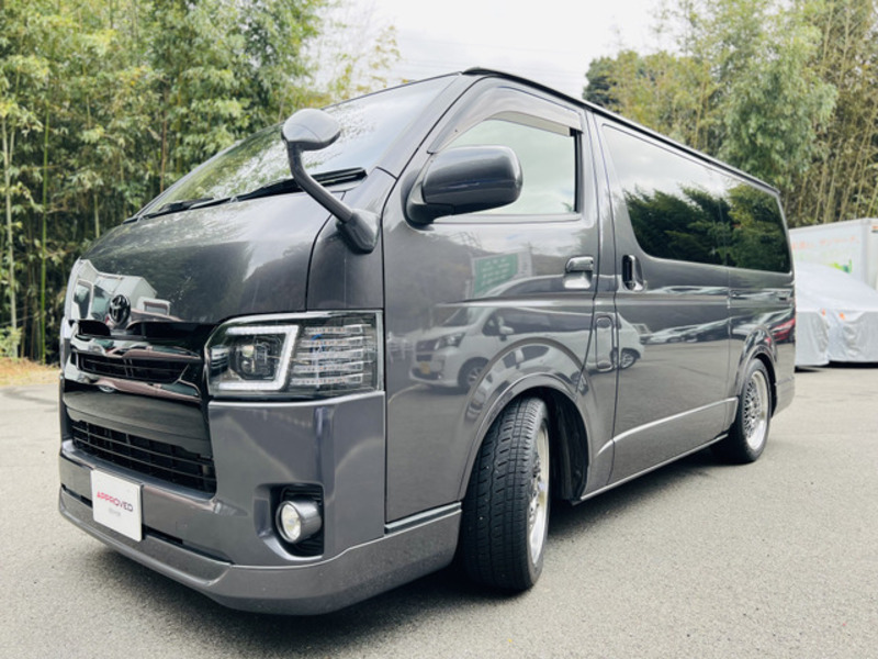 HIACE VAN-2