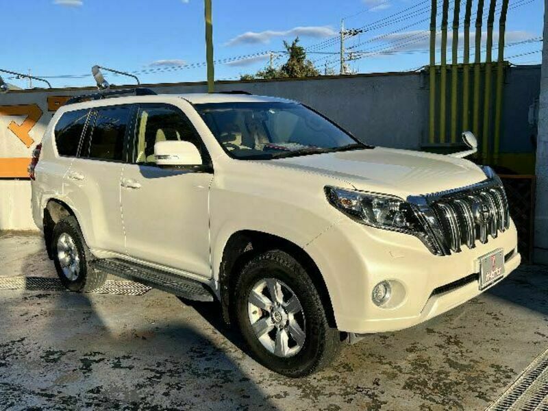 LAND CRUISER PRADO-6