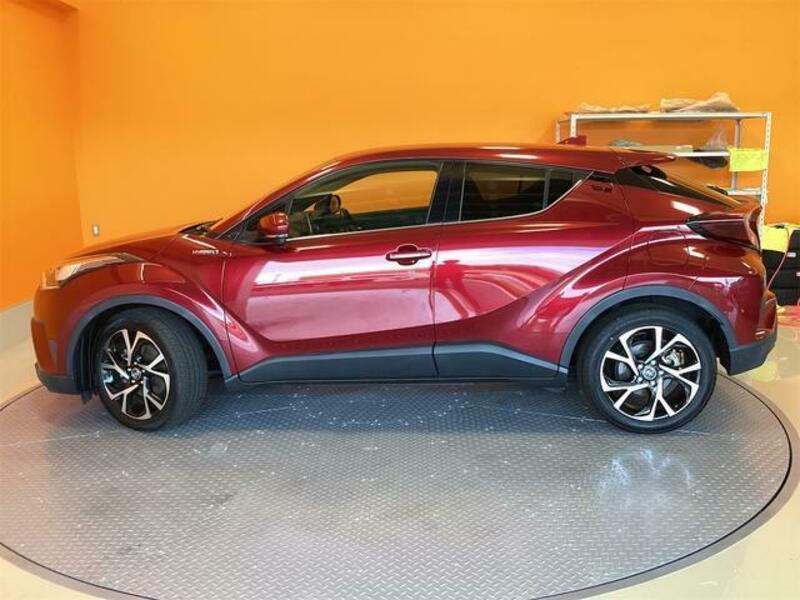 C-HR-7