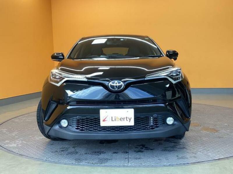 C-HR-11