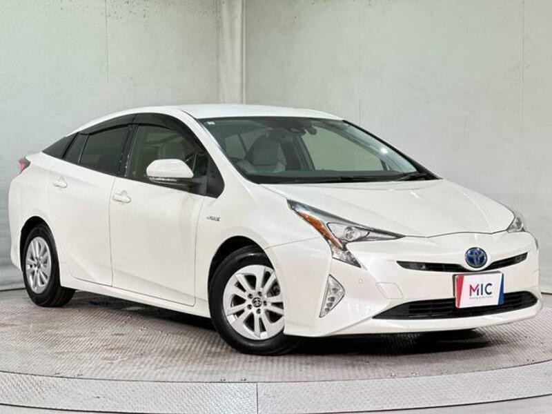 PRIUS-12