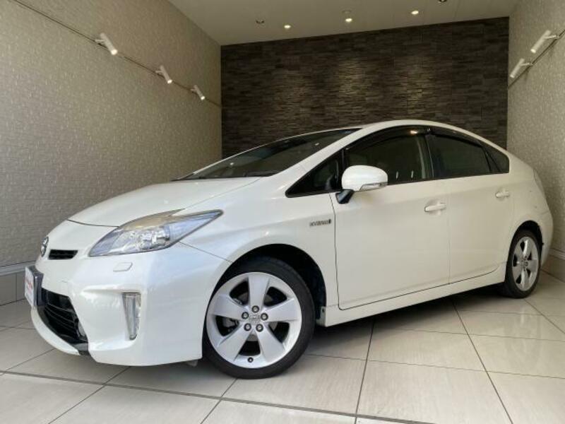 PRIUS-10