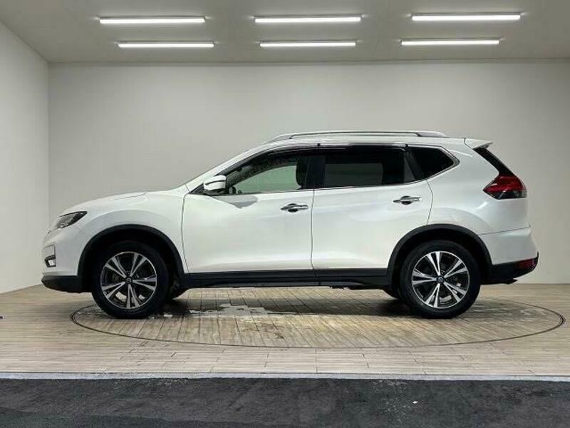 X-TRAIL-15