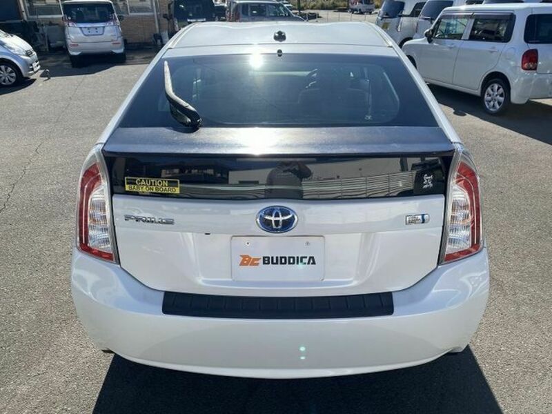 PRIUS-7