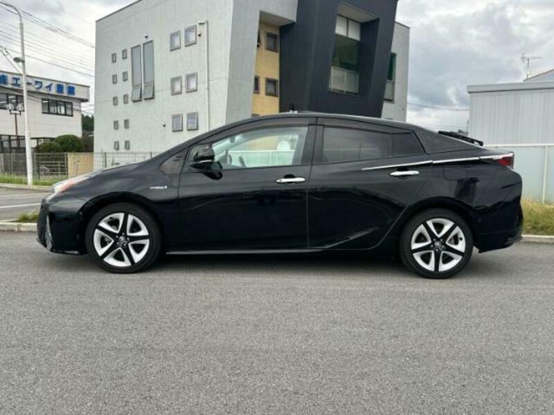 PRIUS-1