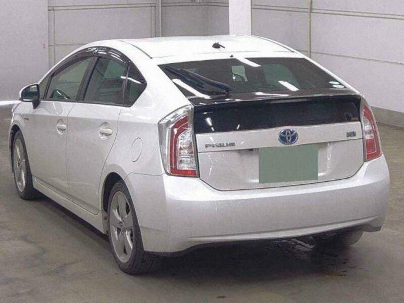 PRIUS-1