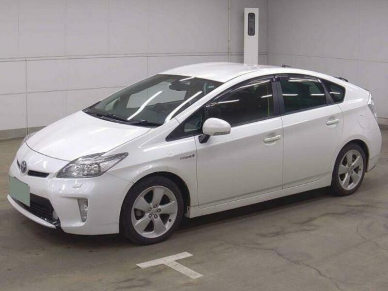 PRIUS-3