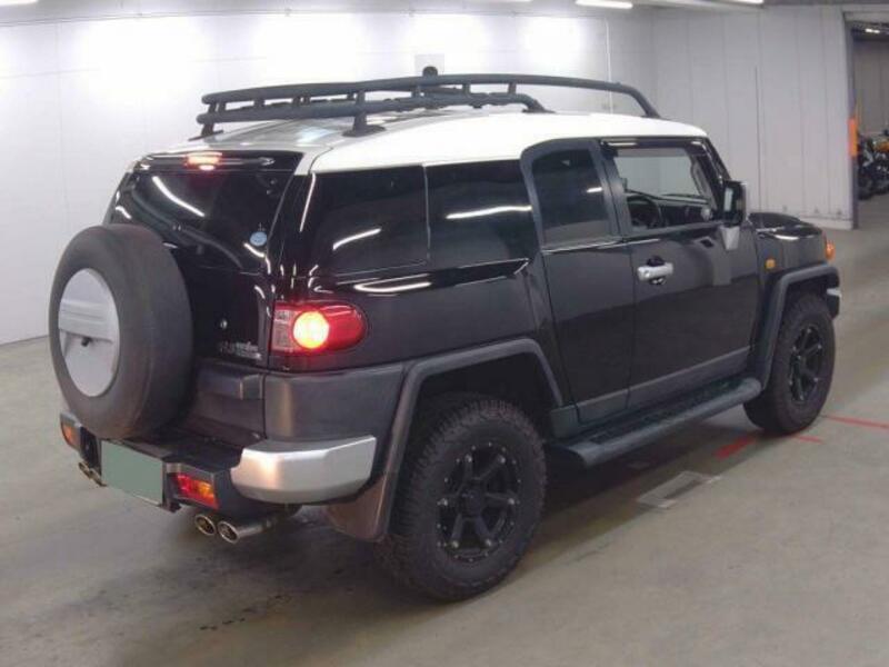 FJ CRUISER-4