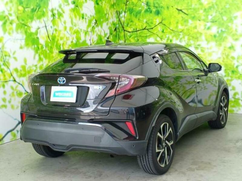 C-HR-2