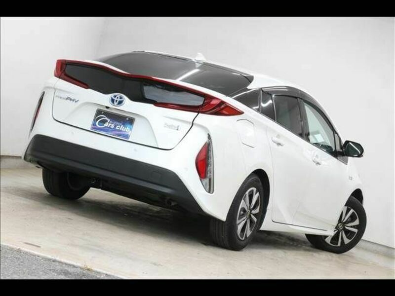 PRIUS PHV-11