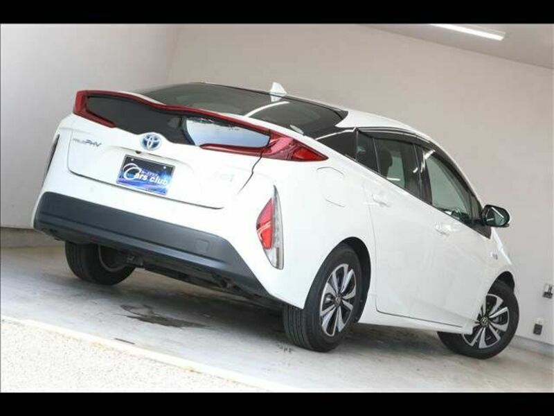 PRIUS PHV-11