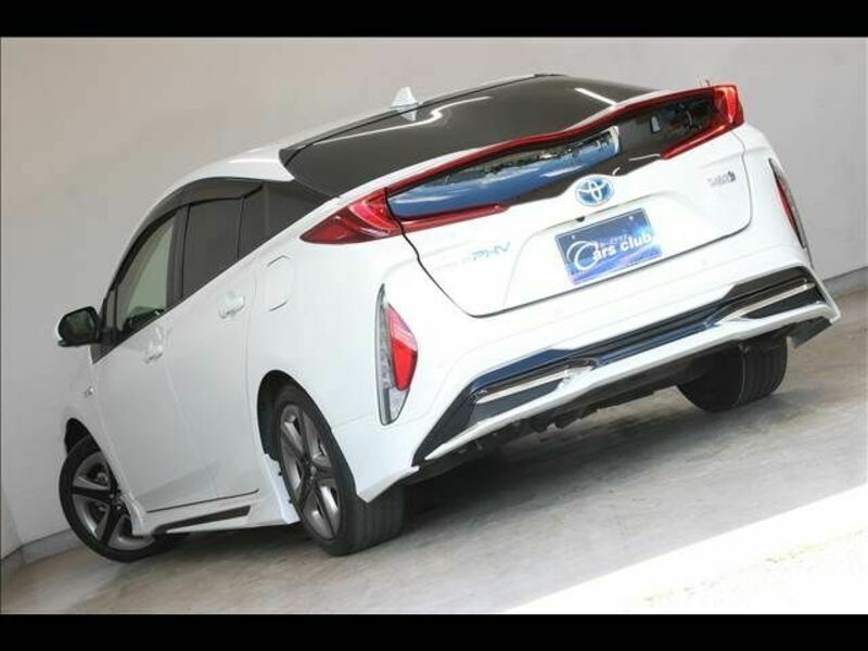 PRIUS PHV-10