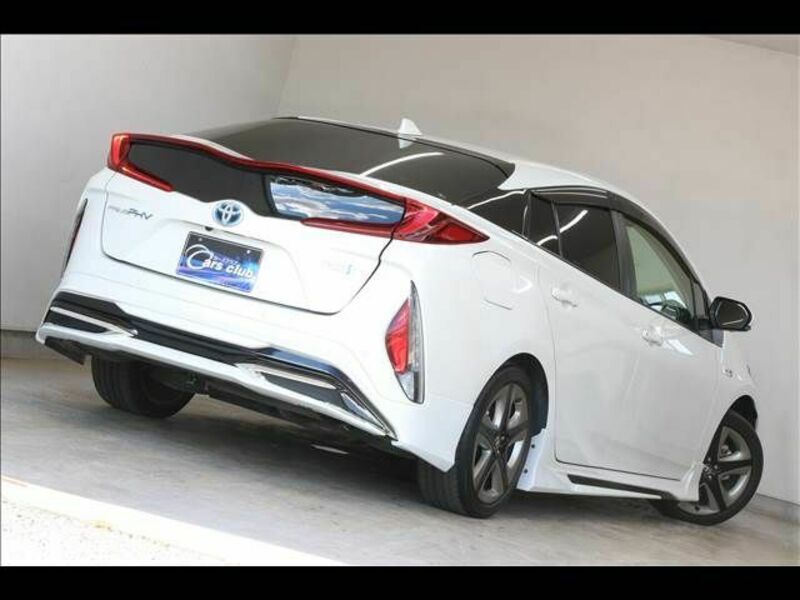 PRIUS PHV-11