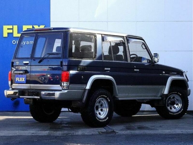 LAND CRUISER PRADO-1