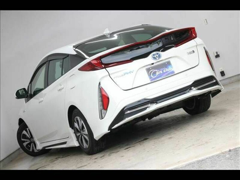 PRIUS PHV-10