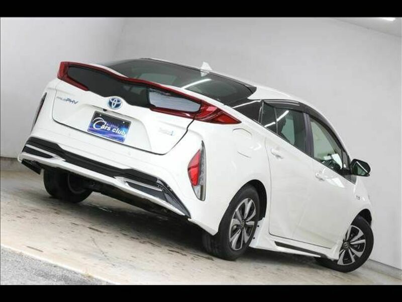 PRIUS PHV-11