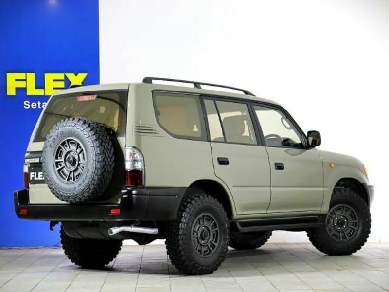 LAND CRUISER PRADO-3