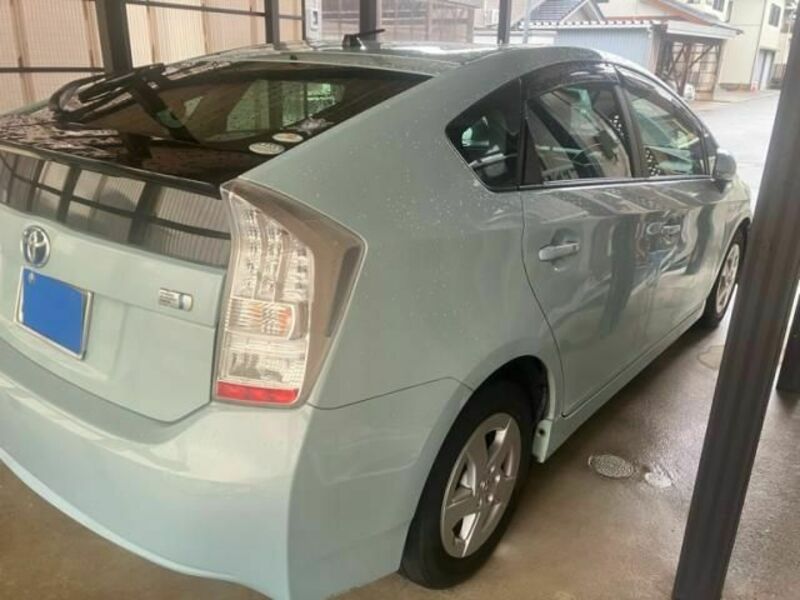 PRIUS-2