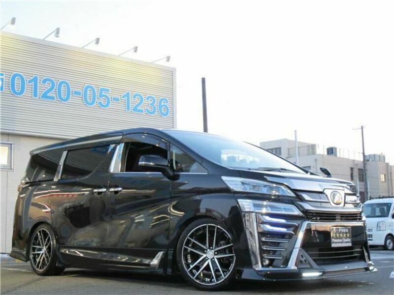 TOYOTA　VELLFIRE