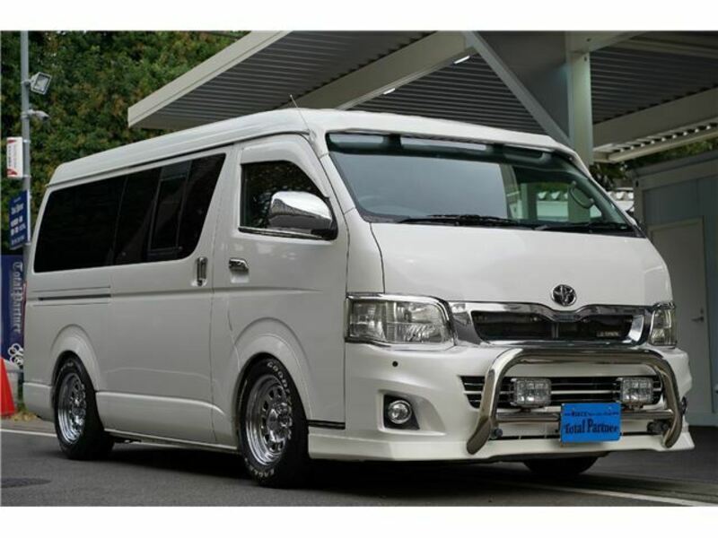 HIACE VAN-7