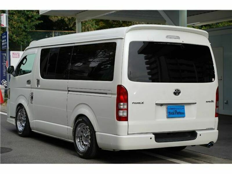 HIACE VAN-15