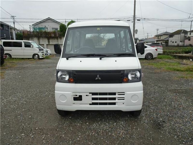 MITSUBISHI　MINICAB VAN