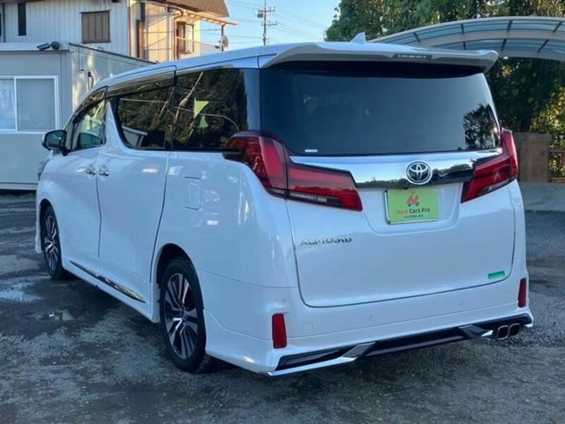 ALPHARD-4