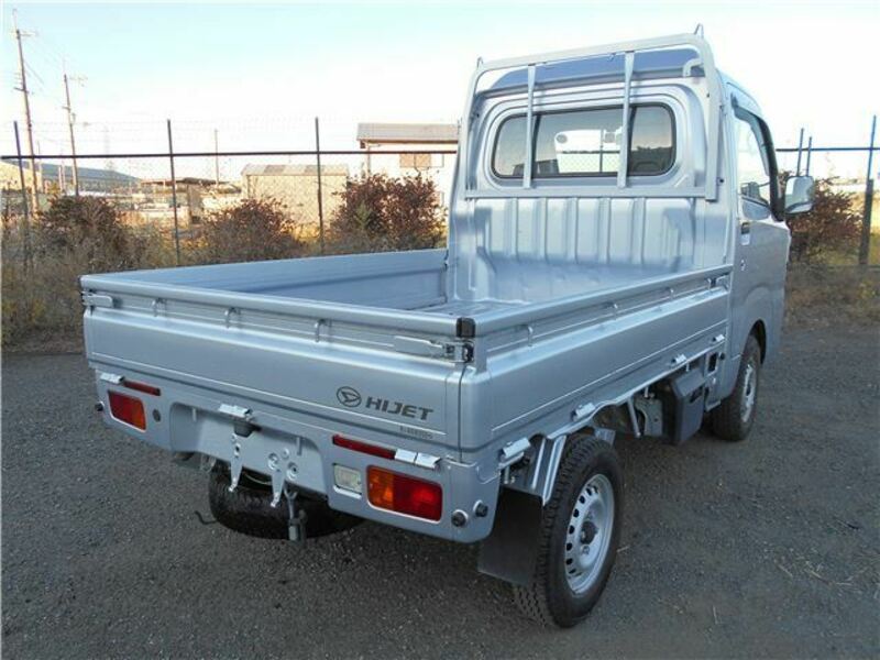 HIJET TRUCK-1