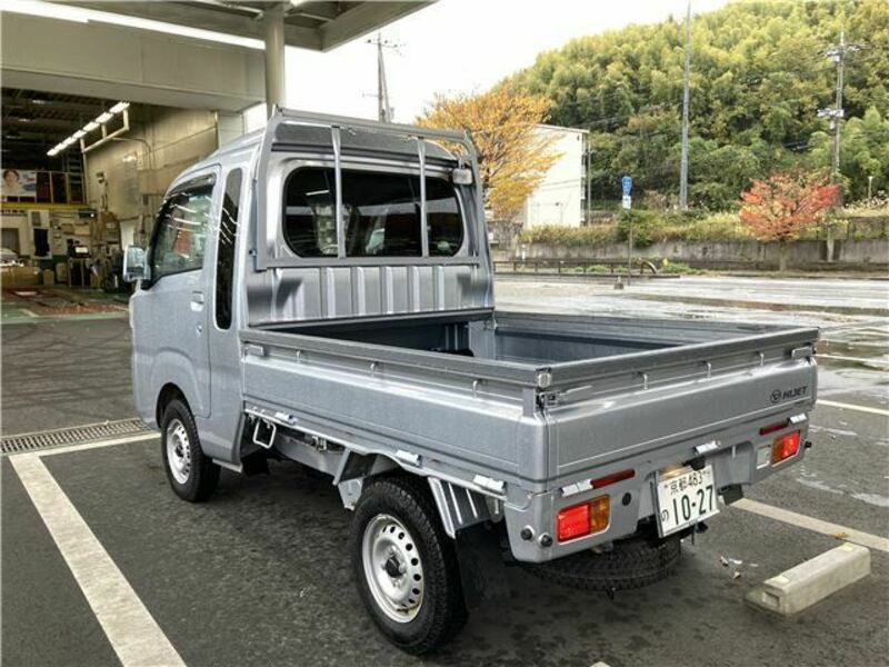 HIJET TRUCK-1