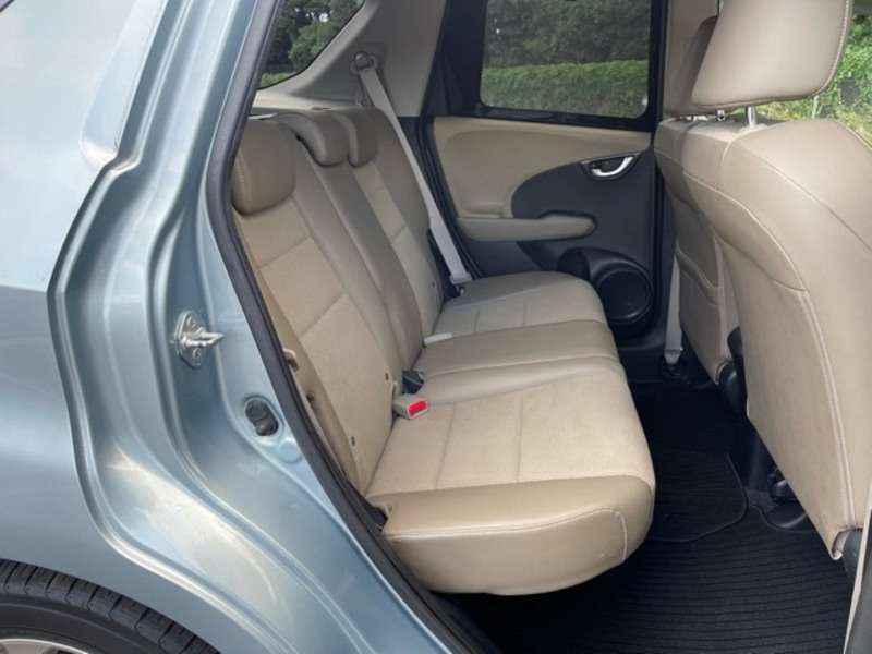 FIT SHUTTLE