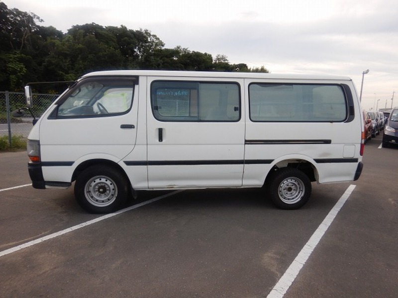 HIACE VAN-9