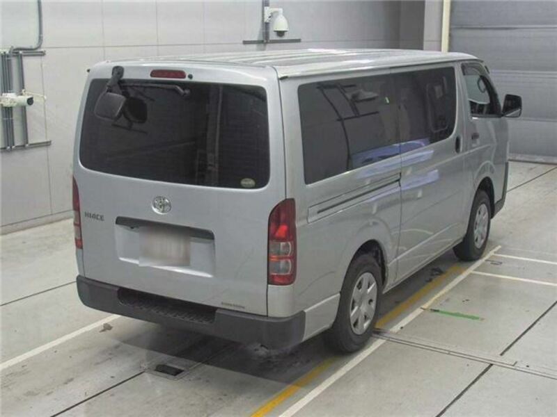 HIACE-1