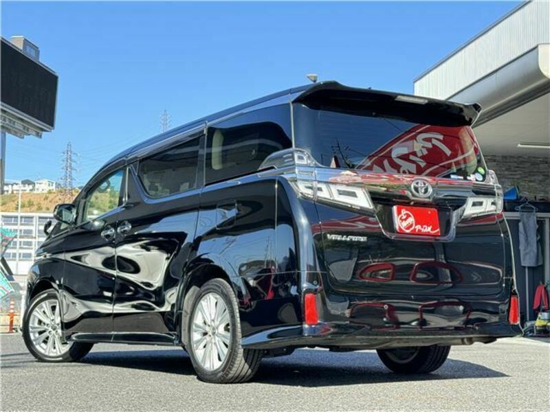 VELLFIRE-3