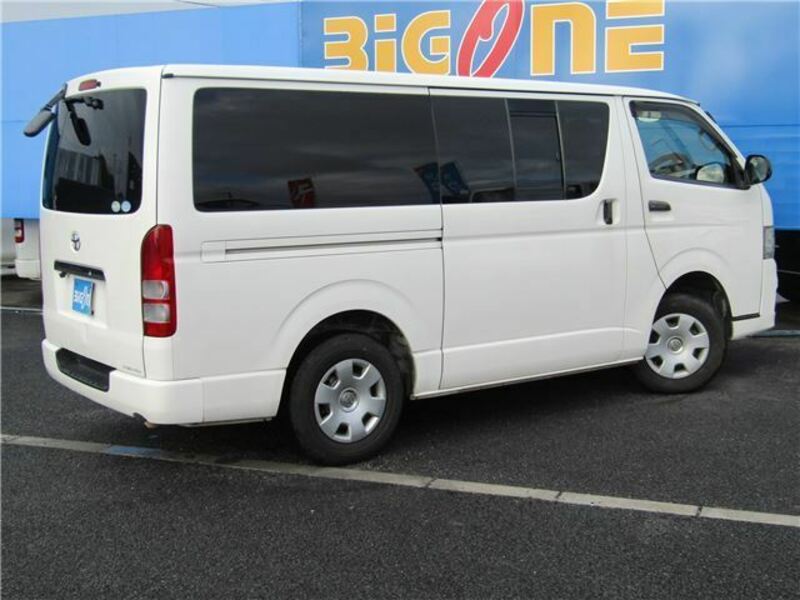 HIACE-33